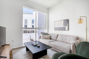 Culver City 1br w gym lounge nr restaurants LAX-1096